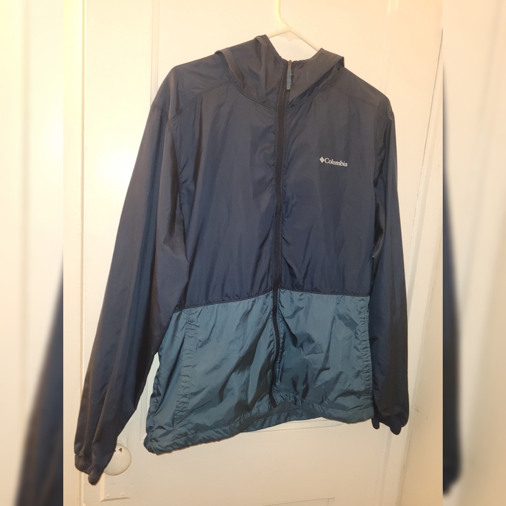 Two-toned Blue Columbia Windbreaker
